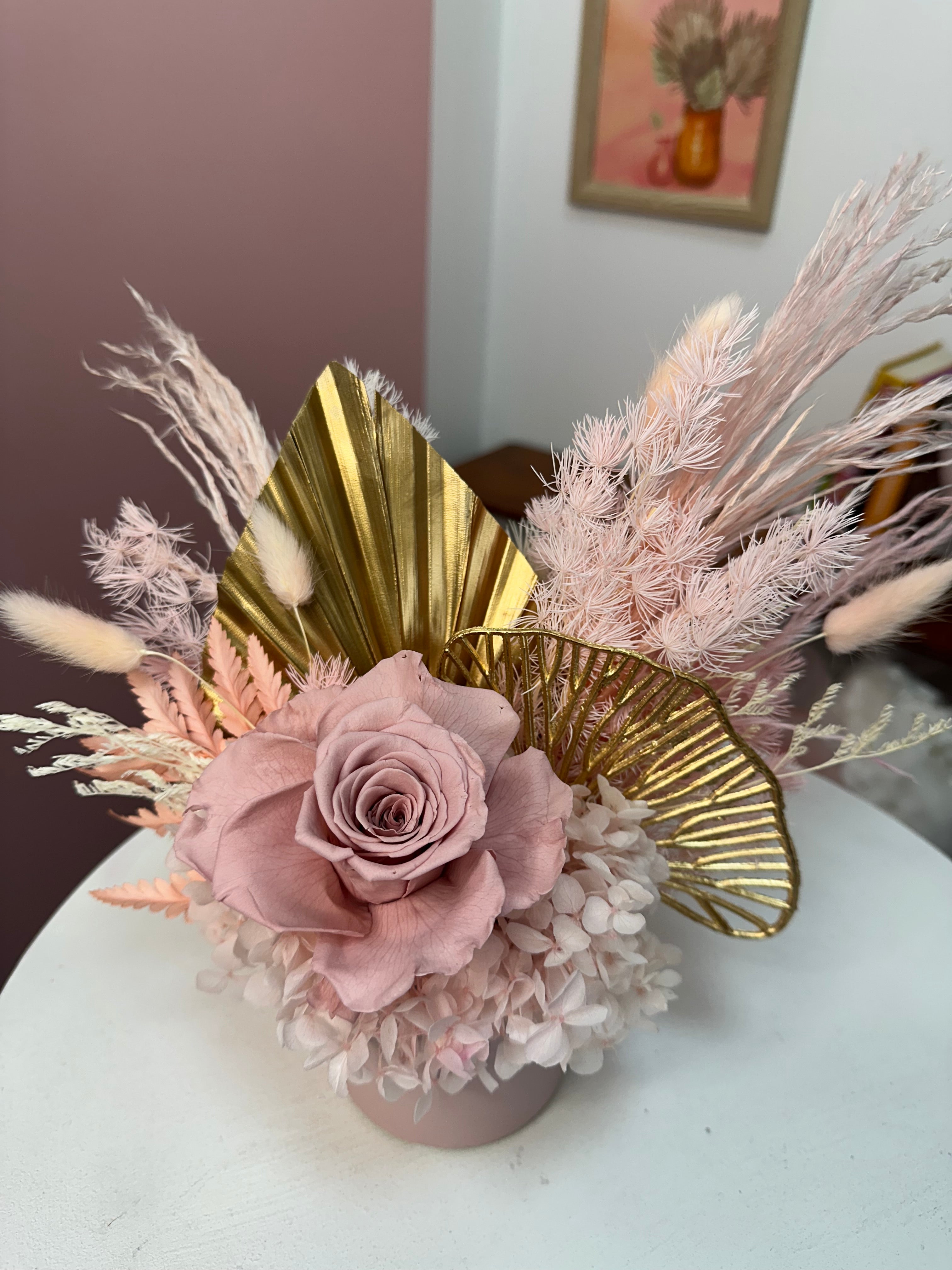 Blush Gold 🌸💫 - Petite Vase Arrangement