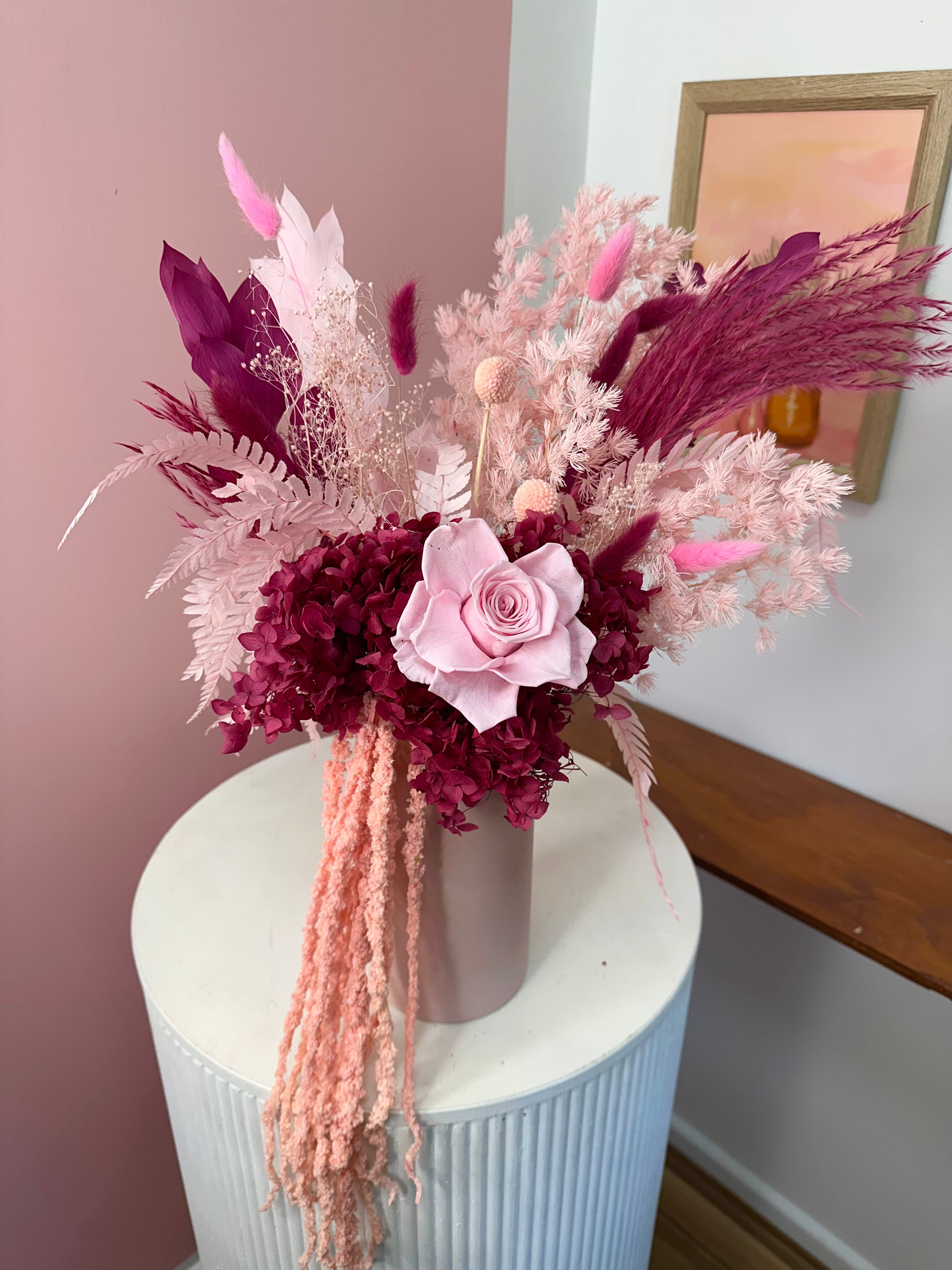 Roxy 2.0 💓 - Dried + Preserved Gift Bouquet