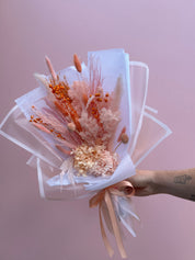 Peachy 🍑 - Dried + Preserved Gift Bouquet