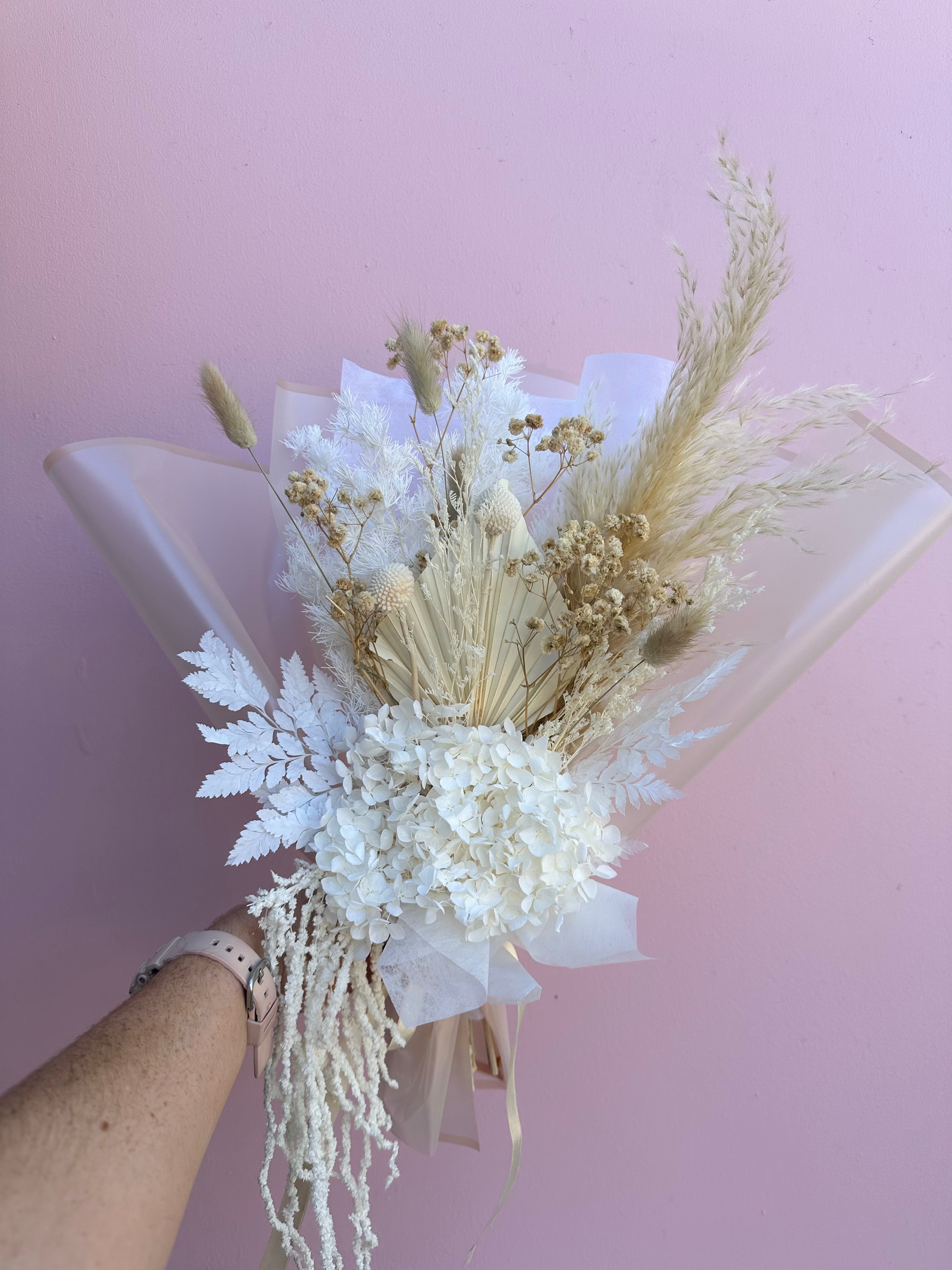 Ivory - Gift Bouquet