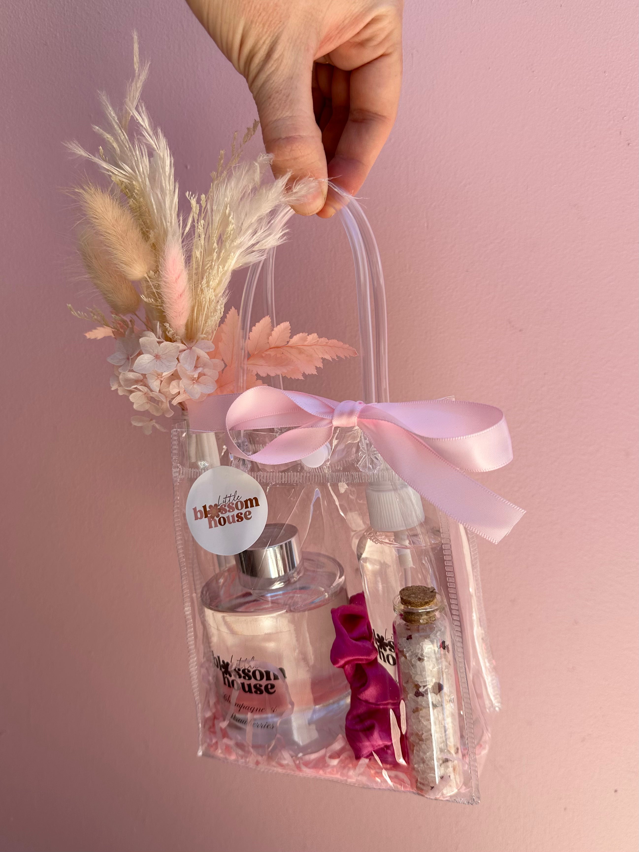 Pamper Gift Set