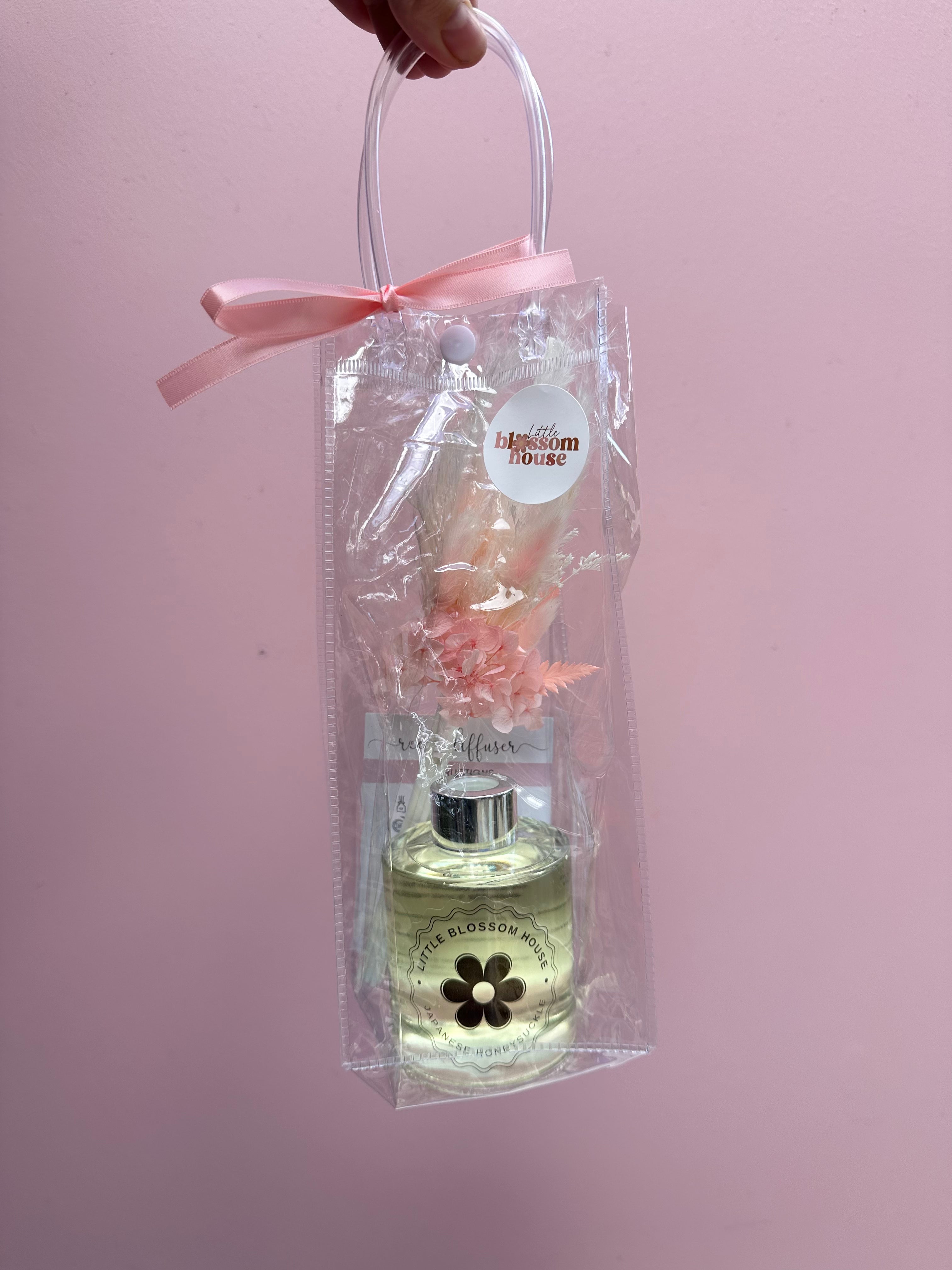 Dried Floral Reed Diffuser