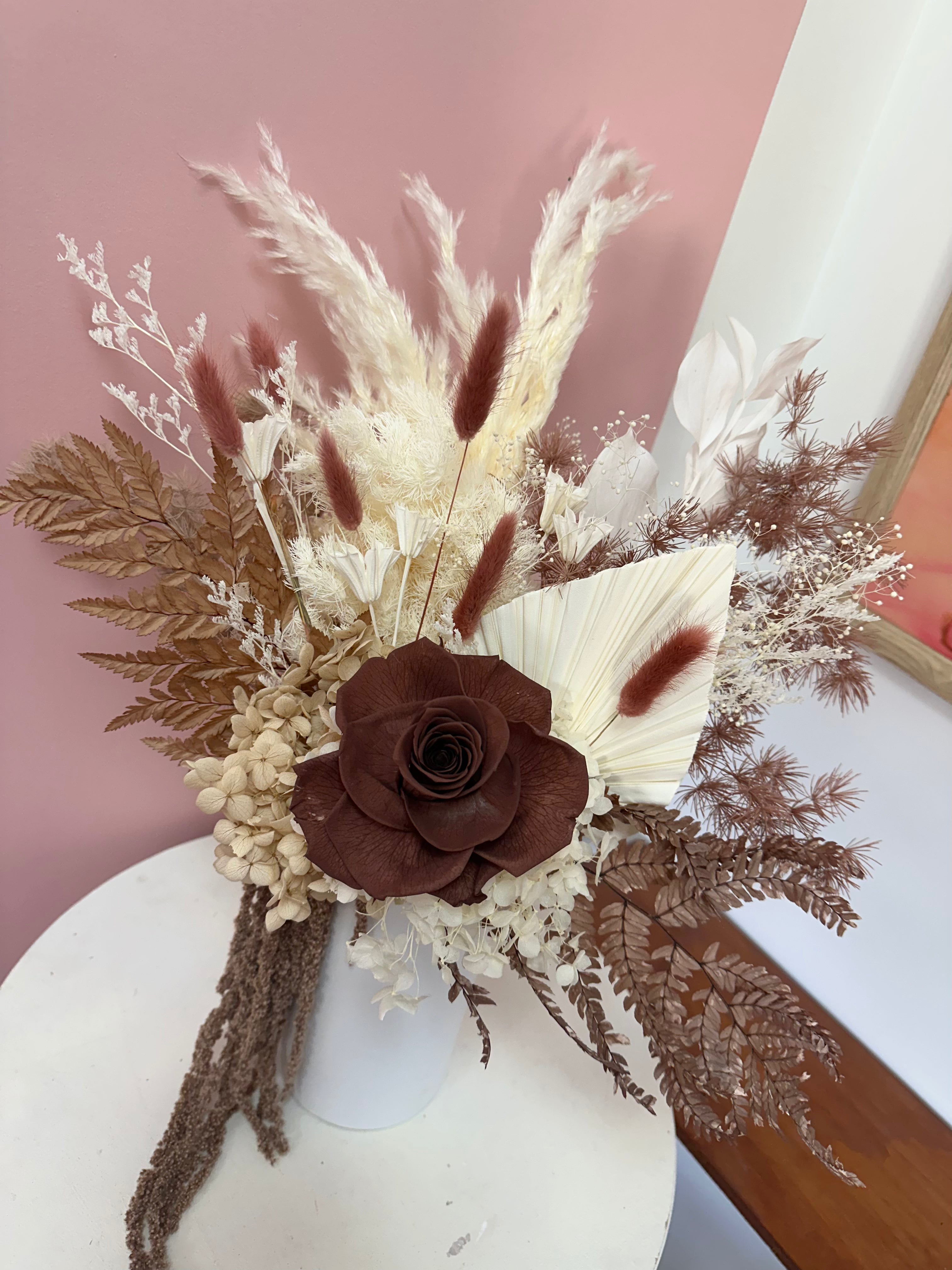 HERSEY 🤎🍫 - Large Everlasting Bouquet