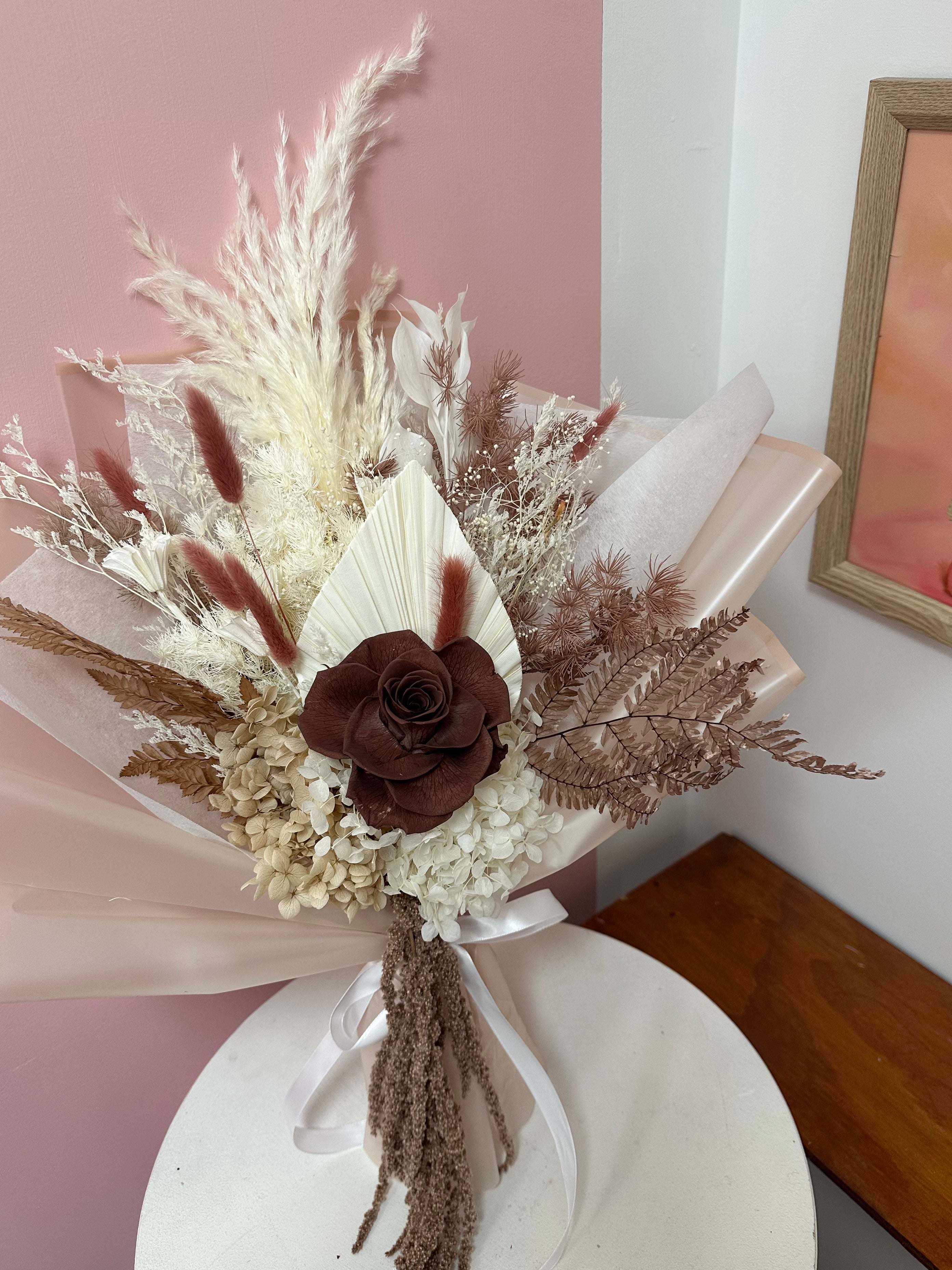 HERSEY 🤎🍫 - Large Everlasting Bouquet