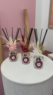 Dried Floral Reed Diffuser - HOLIDAY COLLECTION