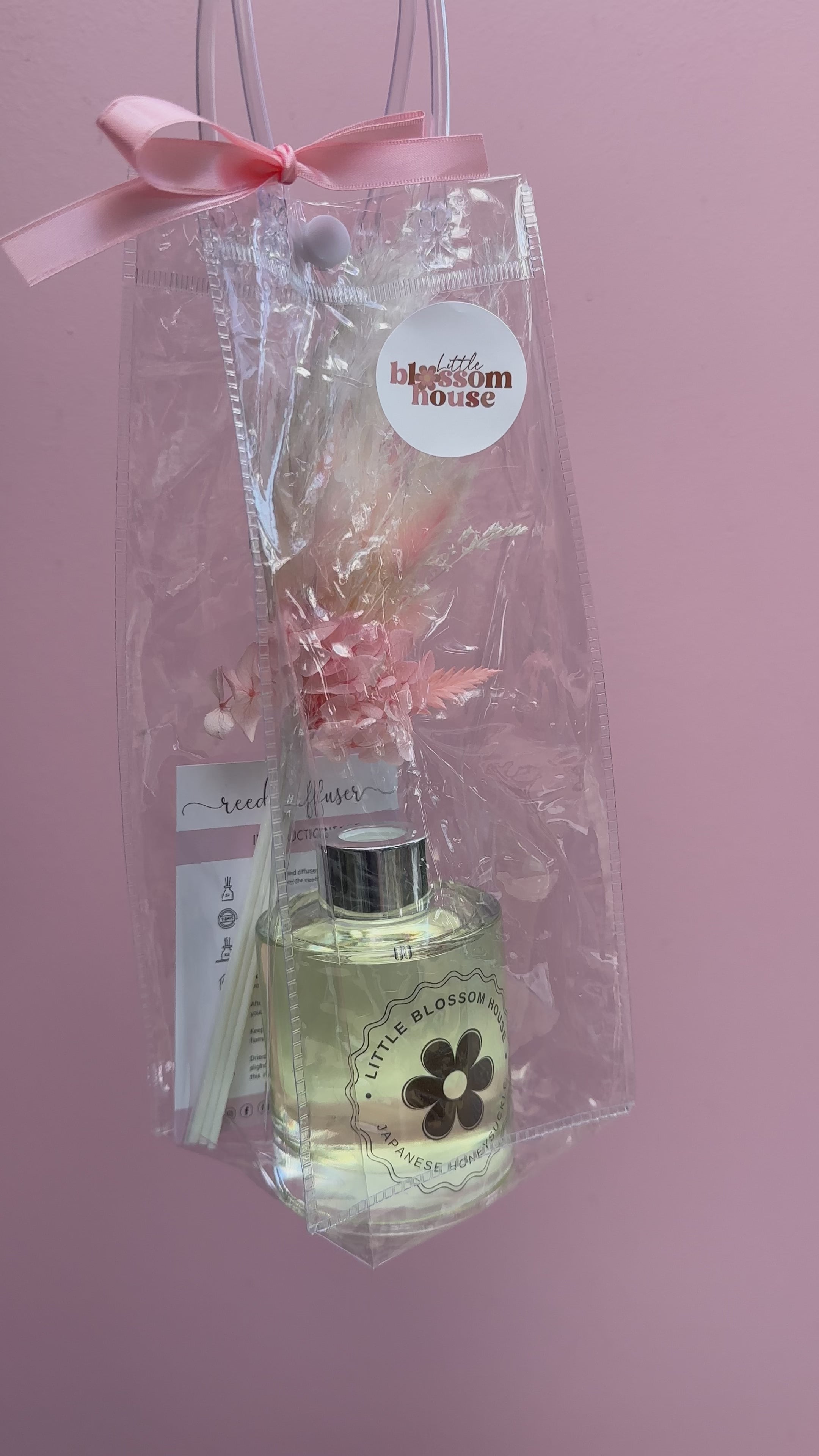 Dried Floral Reed Diffuser